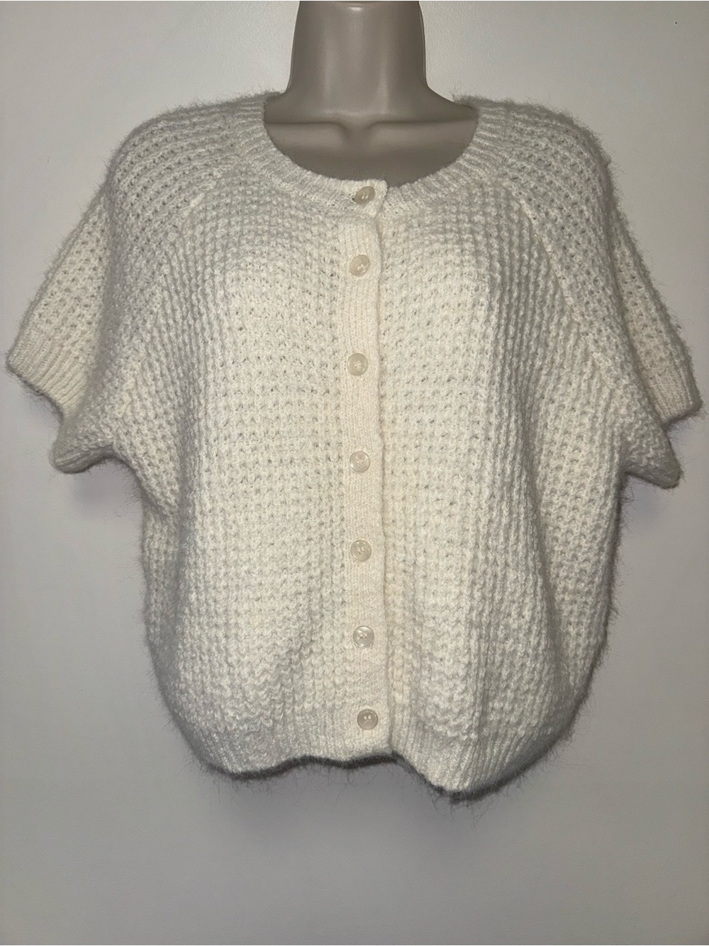 NWT Pink Rose (XL) Brand New Cream Soft Knit Button Up Short Sleeve Sweater